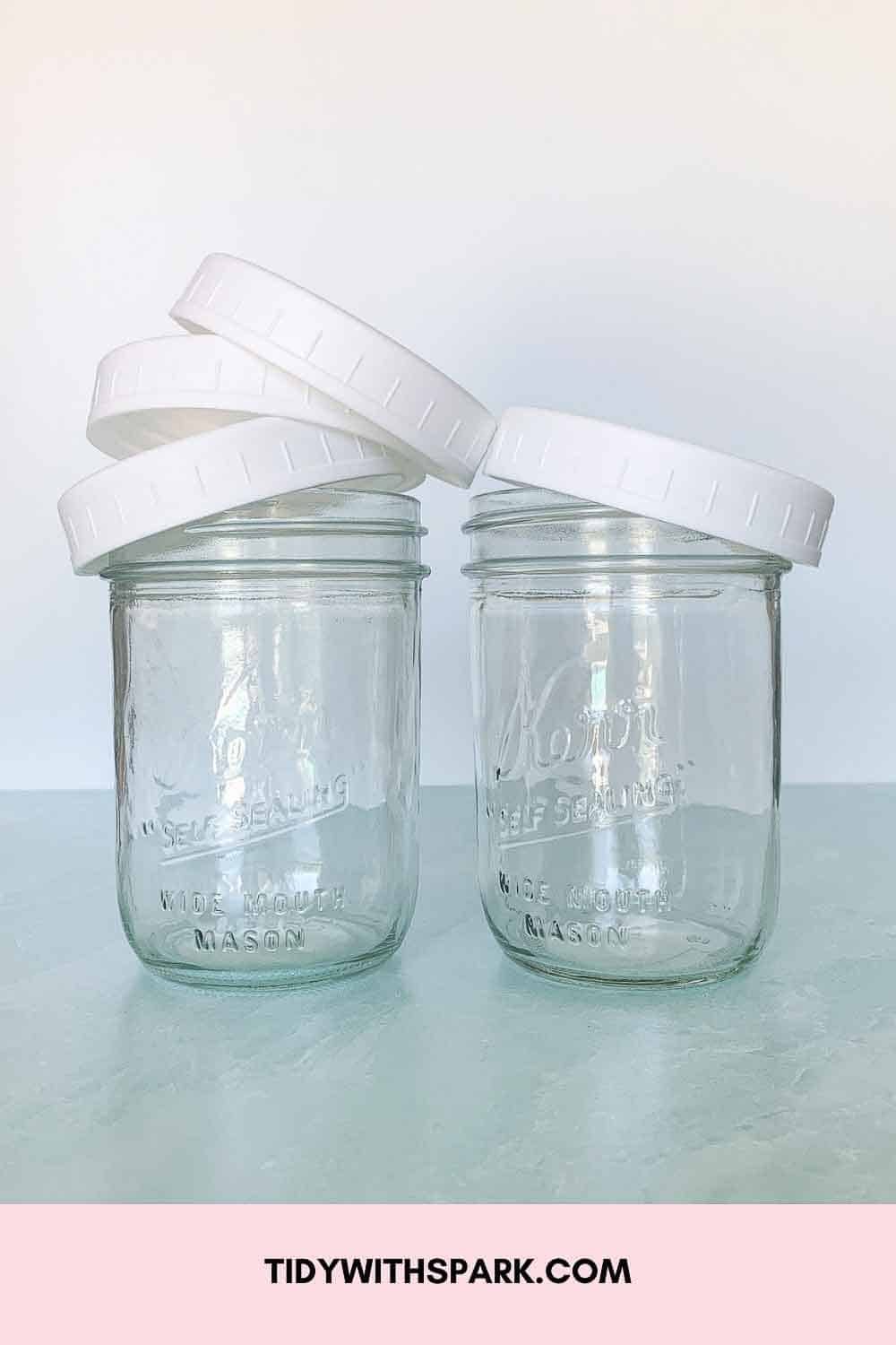 wide mouth mason jars with plastic white lids